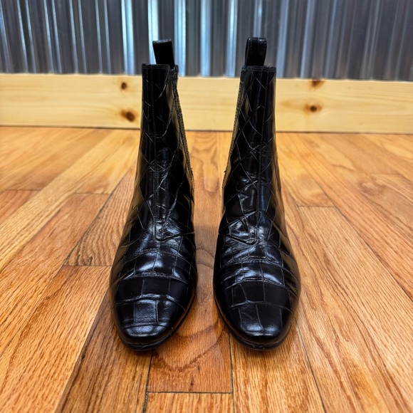 J Crew Black Leather Croc-Embossed Pull-on Ankle Boots - Picture 3 of 10